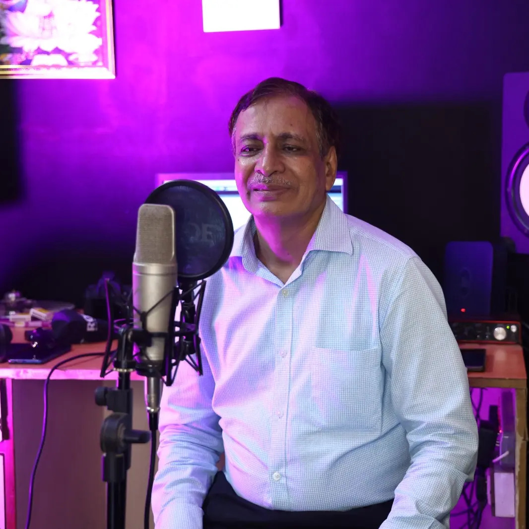 निष्ठा क्लब में हुए सिंगिंग प्रतियोगिता के फाइनल राउंड में कई प्रतिभाशाली सिंगर्स ने अपनी कला का अद्भुत प्रदर्शन किया